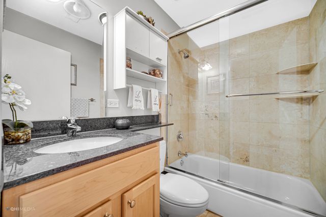 1454 W Fullerton Avenue 2, Chicago, IL 60614