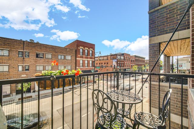 1454 W Fullerton Avenue 2, Chicago, IL 60614