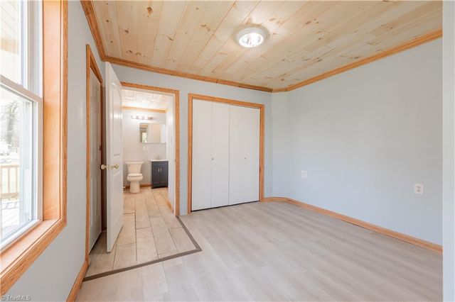 105 Swanson Street, Galax, VA 24333