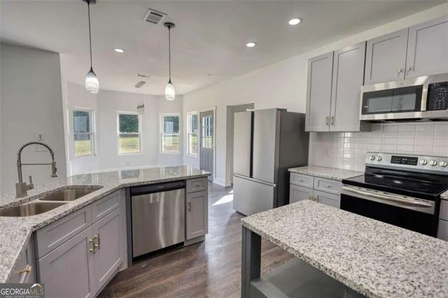 35 Fourwood Drive, Covington, GA 30016