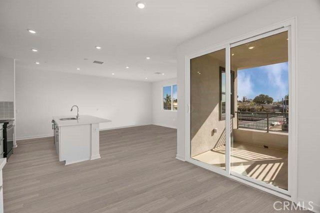 107 S. Laxore 408, Anaheim, CA 92804