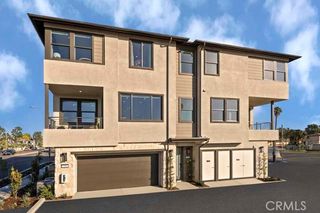 107 S. Laxore 408, Anaheim, CA 92804