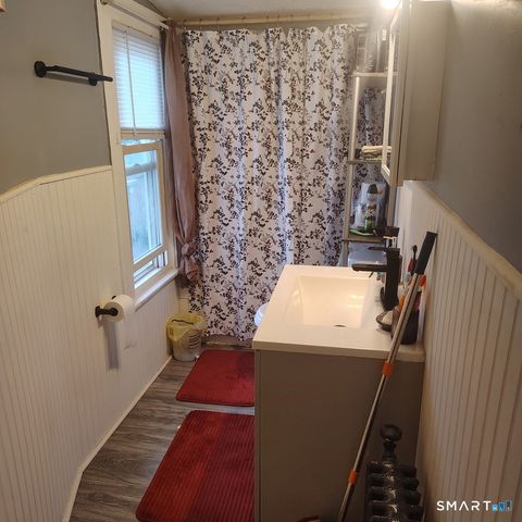 163 Pearl Street, Middletown, CT 06457