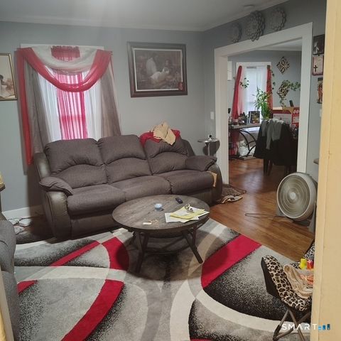 163 Pearl Street, Middletown, CT 06457
