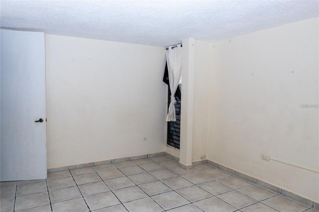 7061 VIA PLAYERA CAMINO DEL MAR, Toa Baja, PR 00949