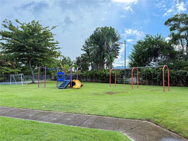 7061 VIA PLAYERA CAMINO DEL MAR, Toa Baja, PR 00949