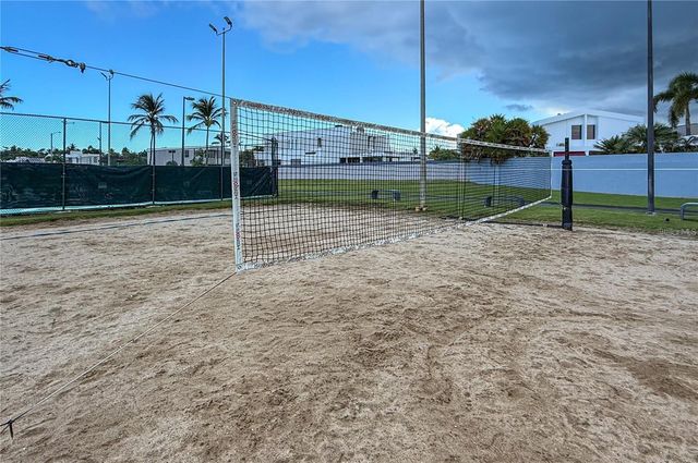 7061 VIA PLAYERA CAMINO DEL MAR, Toa Baja, PR 00949