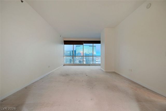 4525 Dean Martin 3009, Las Vegas, NV 89103