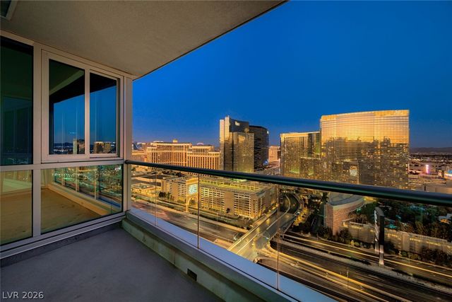 4525 Dean Martin 3009, Las Vegas, NV 89103