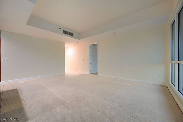 4525 Dean Martin 3009, Las Vegas, NV 89103