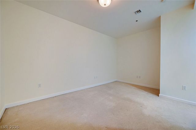 4525 Dean Martin 3009, Las Vegas, NV 89103