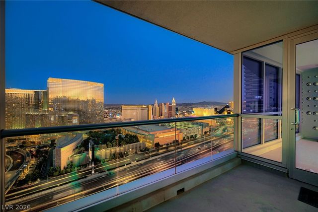 4525 Dean Martin 3009, Las Vegas, NV 89103