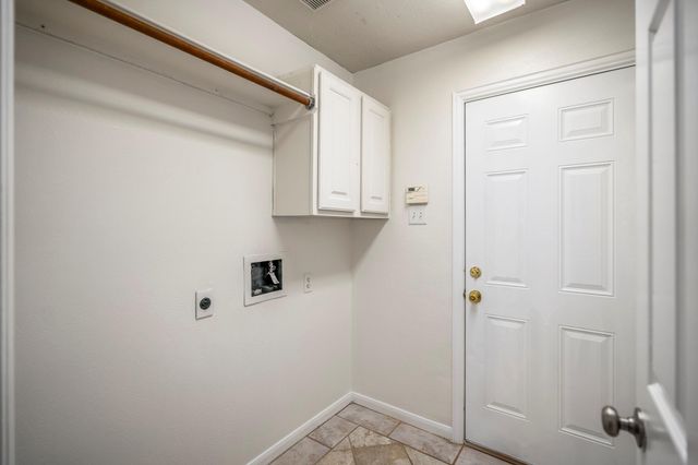 118 Snowdance Court, The Woodlands, TX 77382