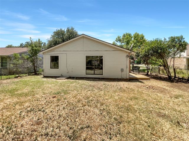 7717 Xavier Drive, Fort Worth, TX 76133
