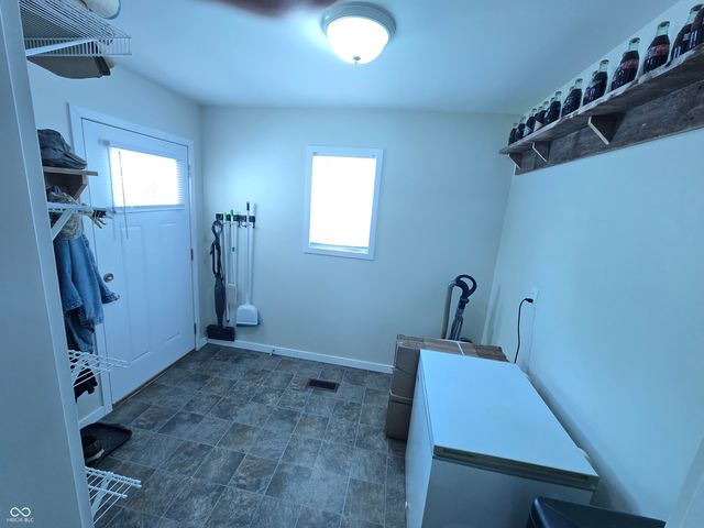 3800 Garrard Chapel Road, Bowling Green, IN 47833
