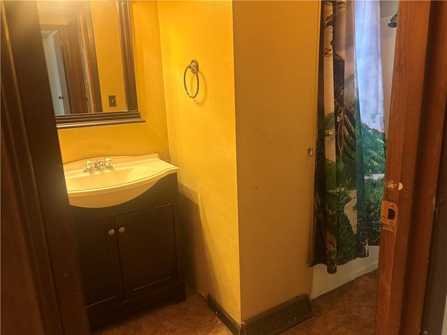 395 DERMOND ROAD, Hermitage, PA 16148