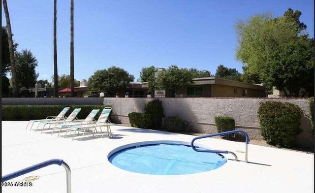 8166 E DEL CAVERNA Drive, Scottsdale, AZ 85258