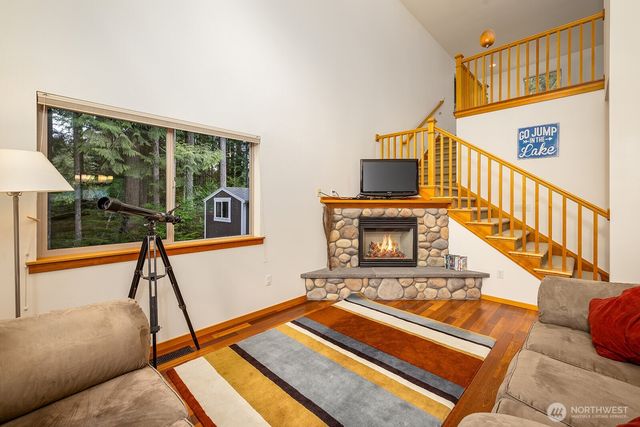 33006 Deer Park Lane, Mount Vernon, WA 98274
