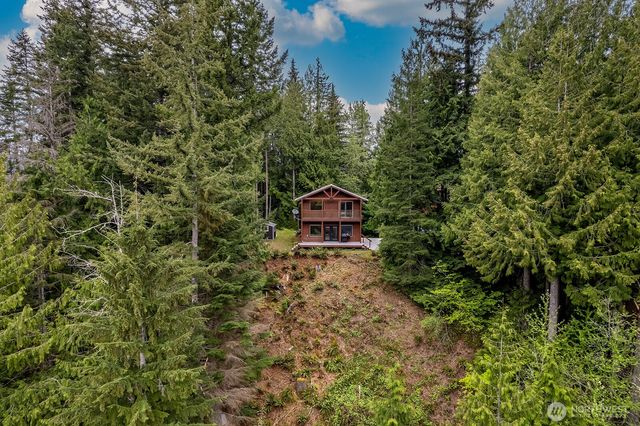 33006 Deer Park Lane, Mount Vernon, WA 98274