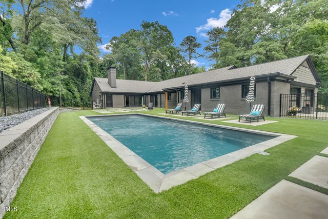 208 Reynolds Drive, Fuquay Varina, NC 27526