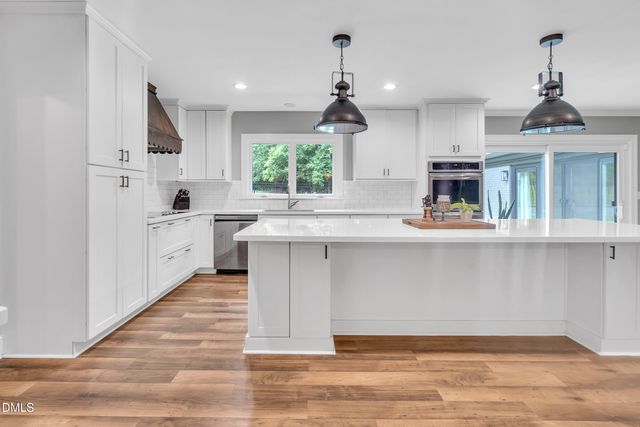 208 Reynolds Drive, Fuquay Varina, NC 27526