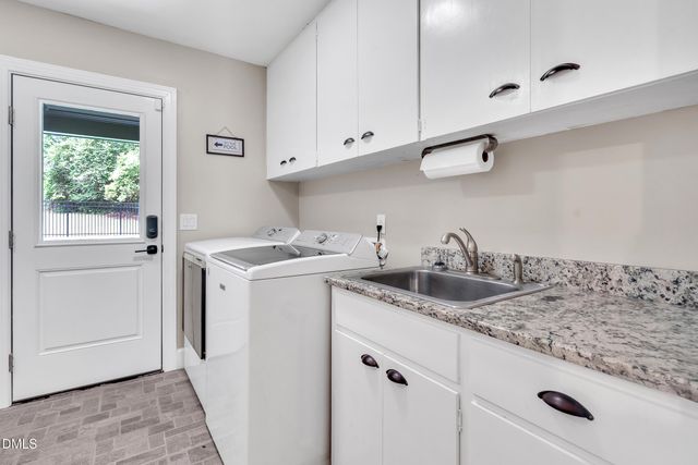 208 Reynolds Drive, Fuquay Varina, NC 27526