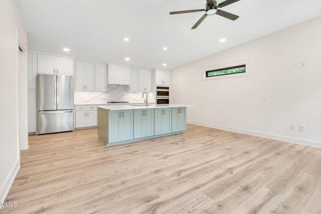 208 Reynolds Drive, Fuquay Varina, NC 27526