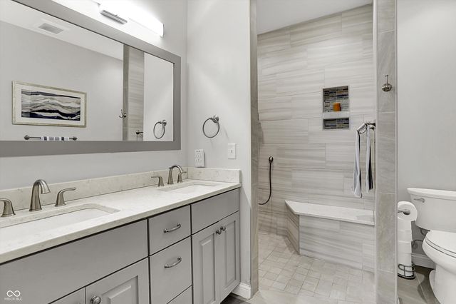 2707 S Olcott Boulevard, Bloomington, IN 47401