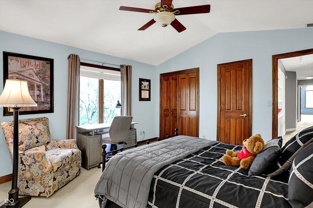 2707 S Olcott Boulevard, Bloomington, IN 47401