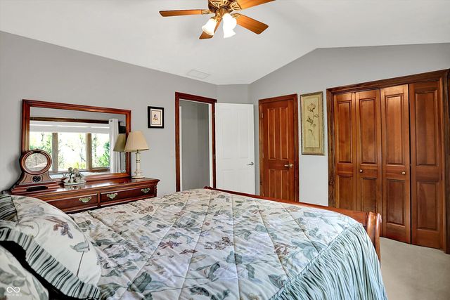 2707 S Olcott Boulevard, Bloomington, IN 47401