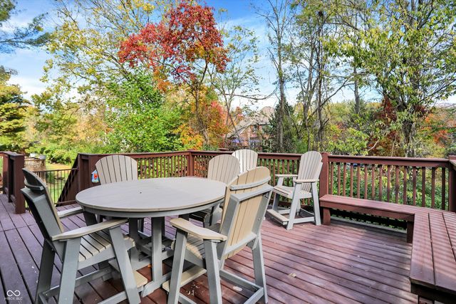 2707 S Olcott Boulevard, Bloomington, IN 47401