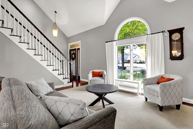 2707 S Olcott Boulevard, Bloomington, IN 47401