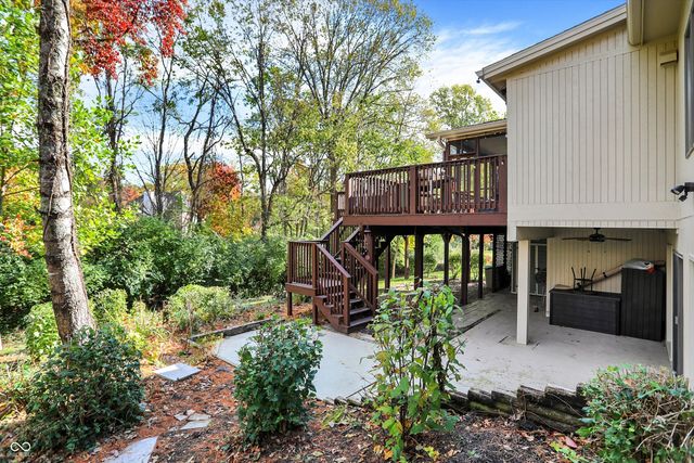 2707 S Olcott Boulevard, Bloomington, IN 47401