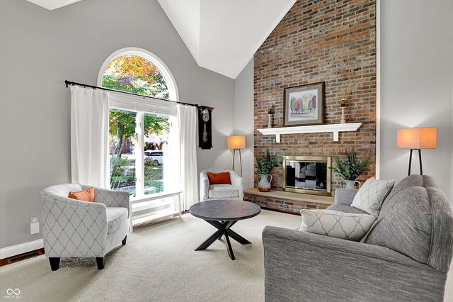 2707 S Olcott Boulevard, Bloomington, IN 47401