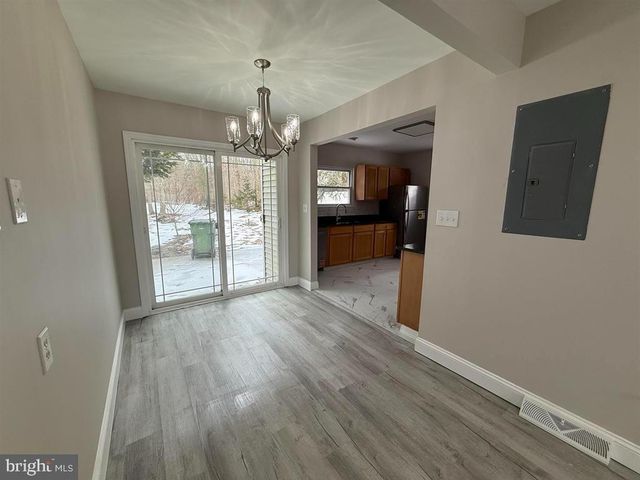5058 TREMONT AVE, Egg Harbor Township, NJ 08234