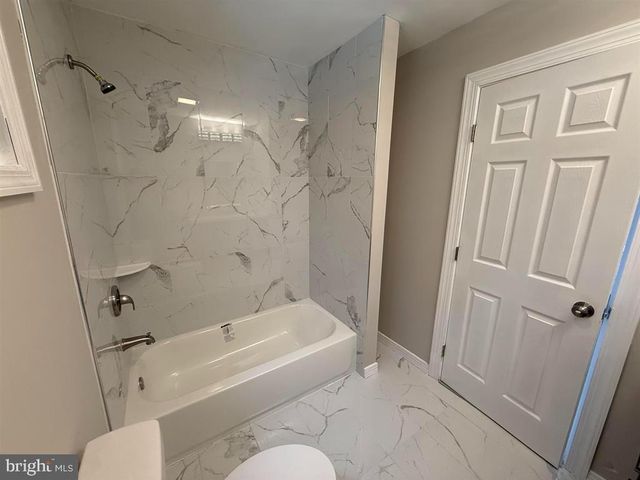 5058 TREMONT AVE, Egg Harbor Township, NJ 08234