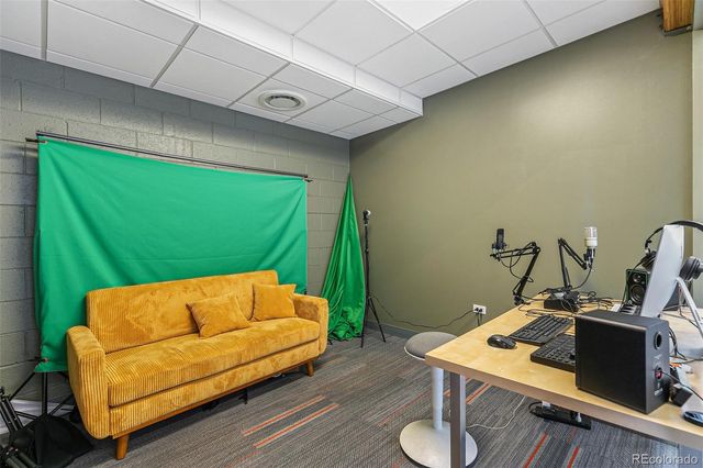 2245 Curtis Street 100, Denver, CO 80205