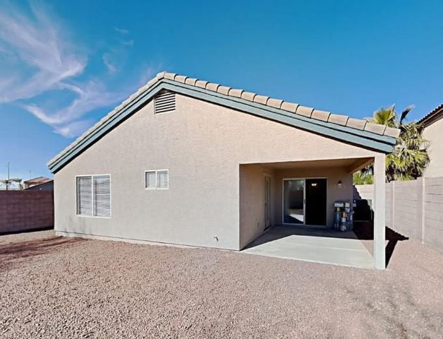 847 S Esmeralda, Mesa, AZ 85208