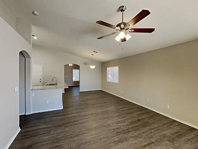847 S Esmeralda, Mesa, AZ 85208