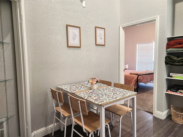 4800 W Lovers Lane, Dallas, TX 75209