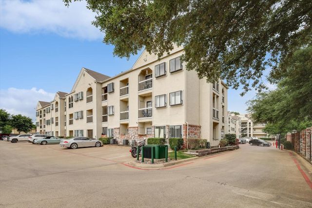 4800 W Lovers Lane, Dallas, TX 75209