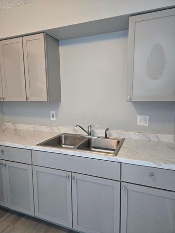 2927 Poolside Drive, 10, Columbus, OH 43224