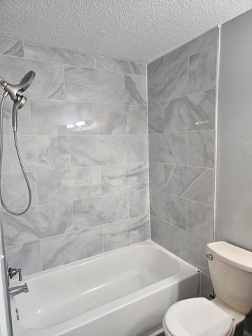 2927 Poolside Drive, 10, Columbus, OH 43224