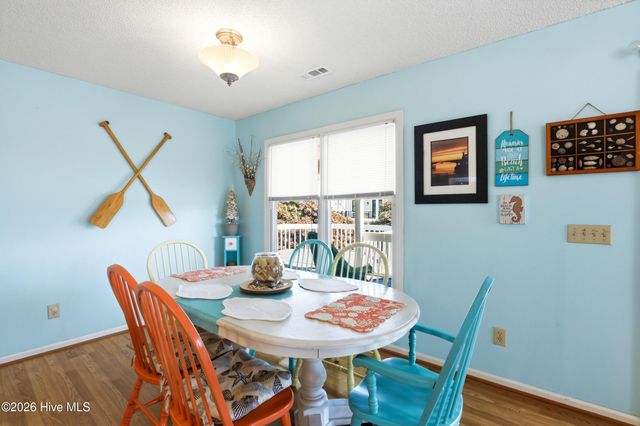 315 Brunswick Avenue W, Holden Beach, NC 28462