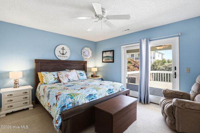 315 Brunswick Avenue W, Holden Beach, NC 28462