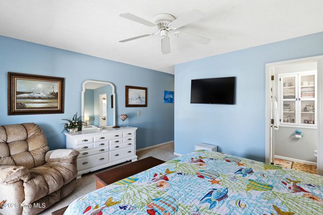 315 Brunswick Avenue W, Holden Beach, NC 28462