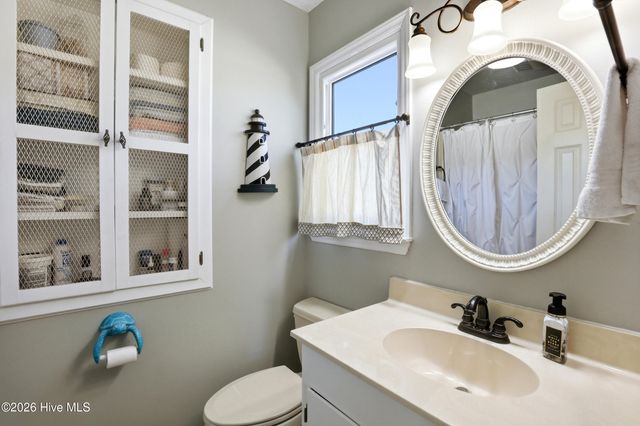 315 Brunswick Avenue W, Holden Beach, NC 28462