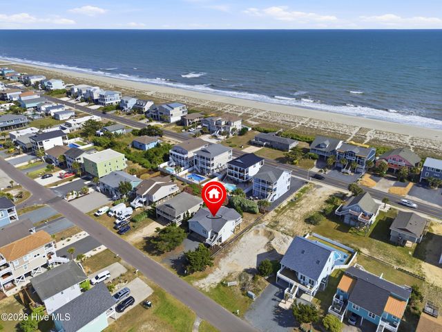 315 Brunswick Avenue W, Holden Beach, NC 28462
