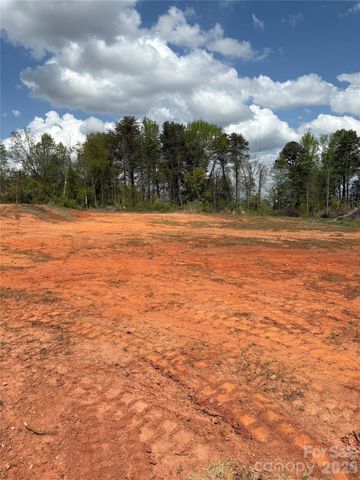 221 Benfield Road, Kings Mountain, NC 28086