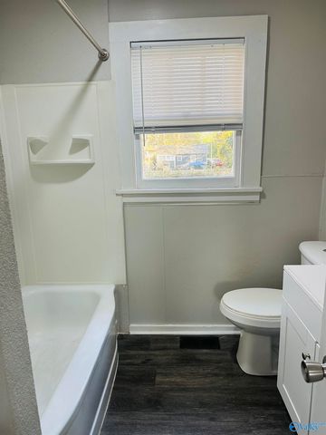 313 9th Street, Gadsden, AL 35903